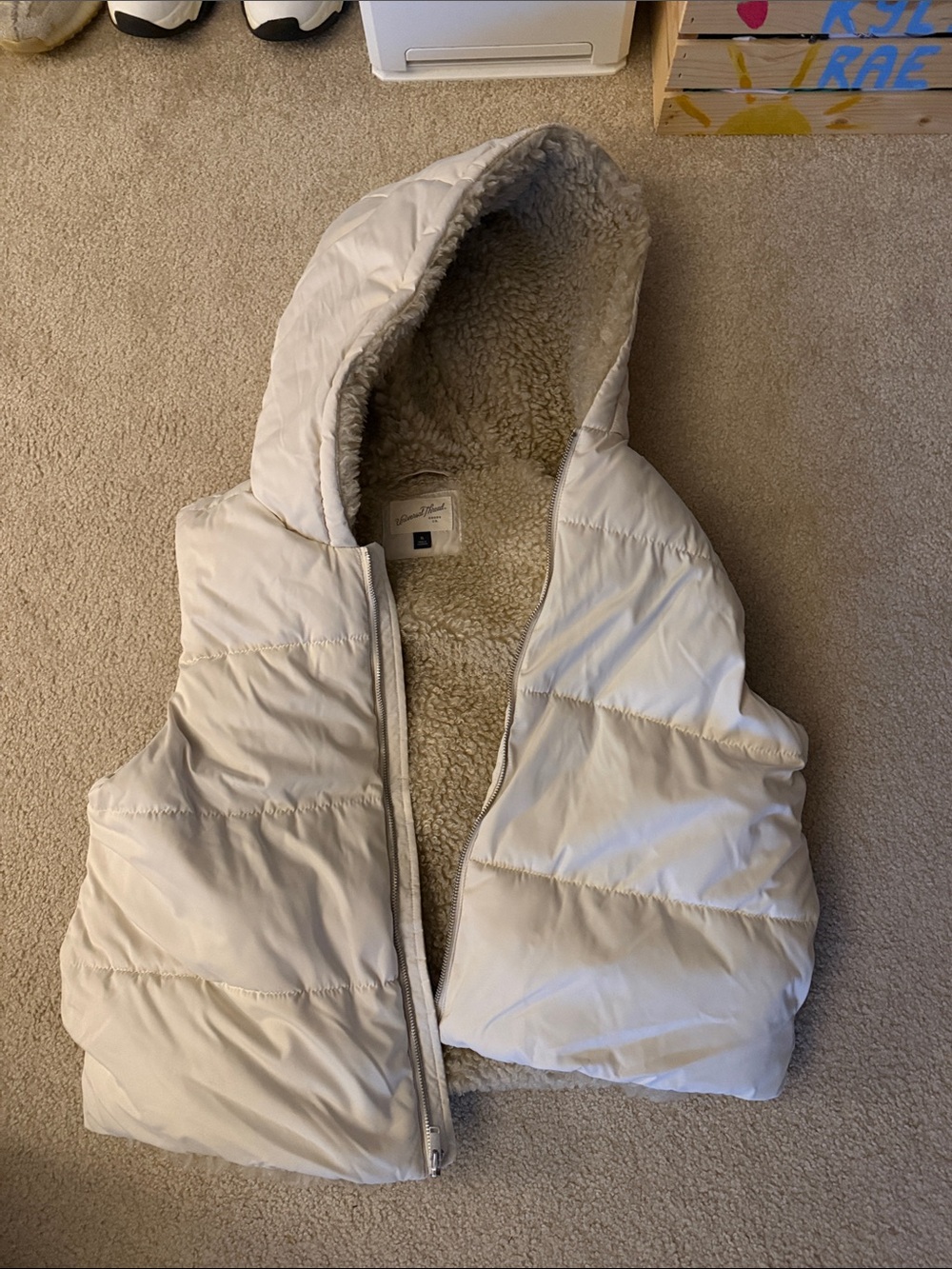 Cozy Hooded Sherpa-Lined Puffer Vest in Cream
